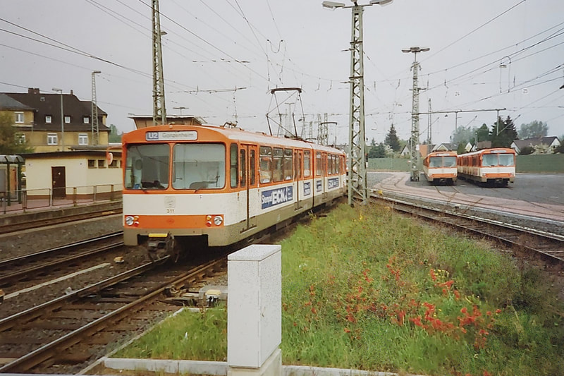 Frankfurt am Main, Strassenbahn, Keine Straßenbahn mehr, sondern U-Bahn auf der selben Route in die Innenstadt... Circa 1990. Photo: R.H.