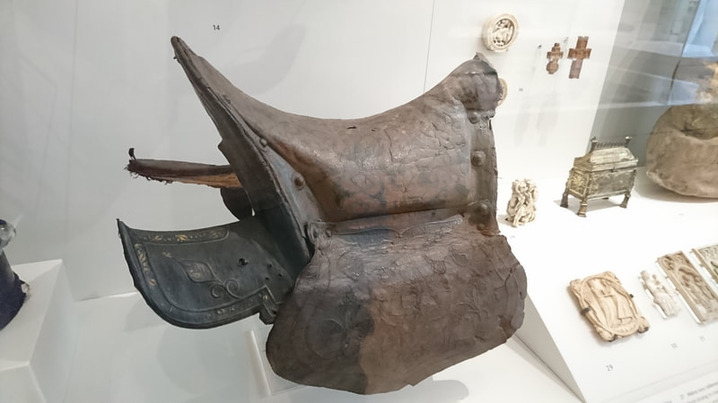 Tartarian Saddle, c.16th c. CE (Ashmolean Museum, Oxford; photo: R.H.)