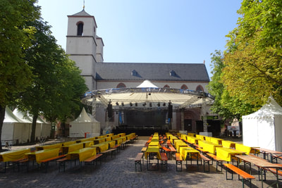 Weckerlingsplatz und Andreaskirche