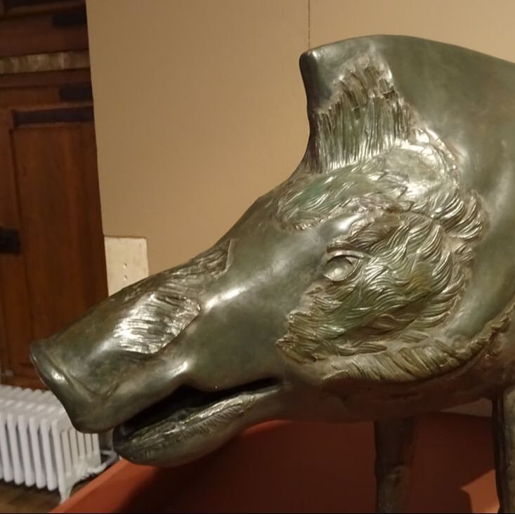 Bronze sculpture of boar, Orleans (ph.: RH)