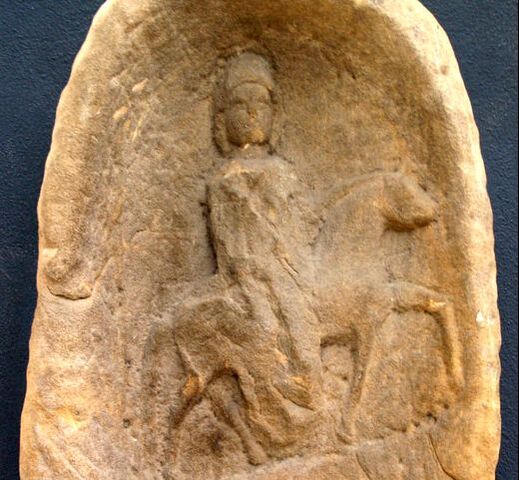 Just a coincidence or is Epona and her horse riding towards the mound, like Rhiannon was riding towards Pwyll in the Mabinogi...? (3rd-century CE stele depicting EPONA, from Freyming; Musée Lorraine, Nancy
