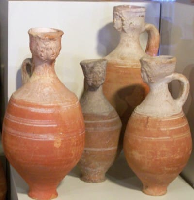Römische Gesichtskrüge / Roman face jugs (Museum Worms)