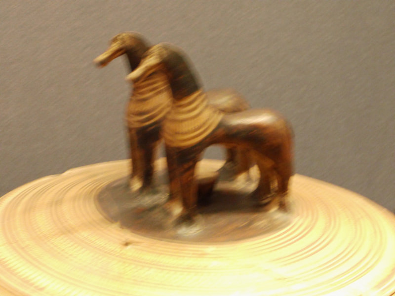 Horses and solar symbol...? (Kunsthist. Museum, Wien; photo: RH)